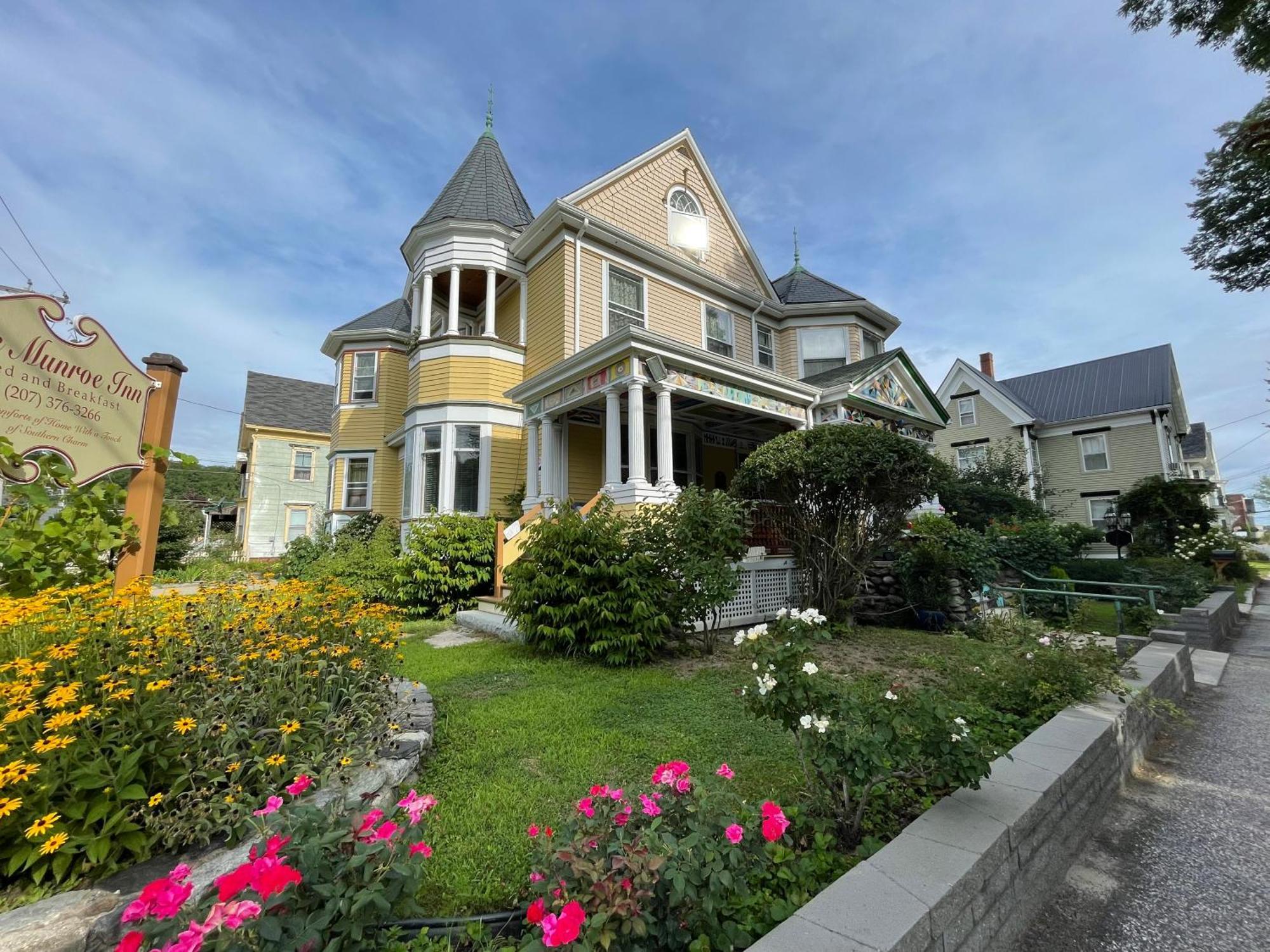 Munroe Inn Boutique Hotel Auburn Bagian luar foto