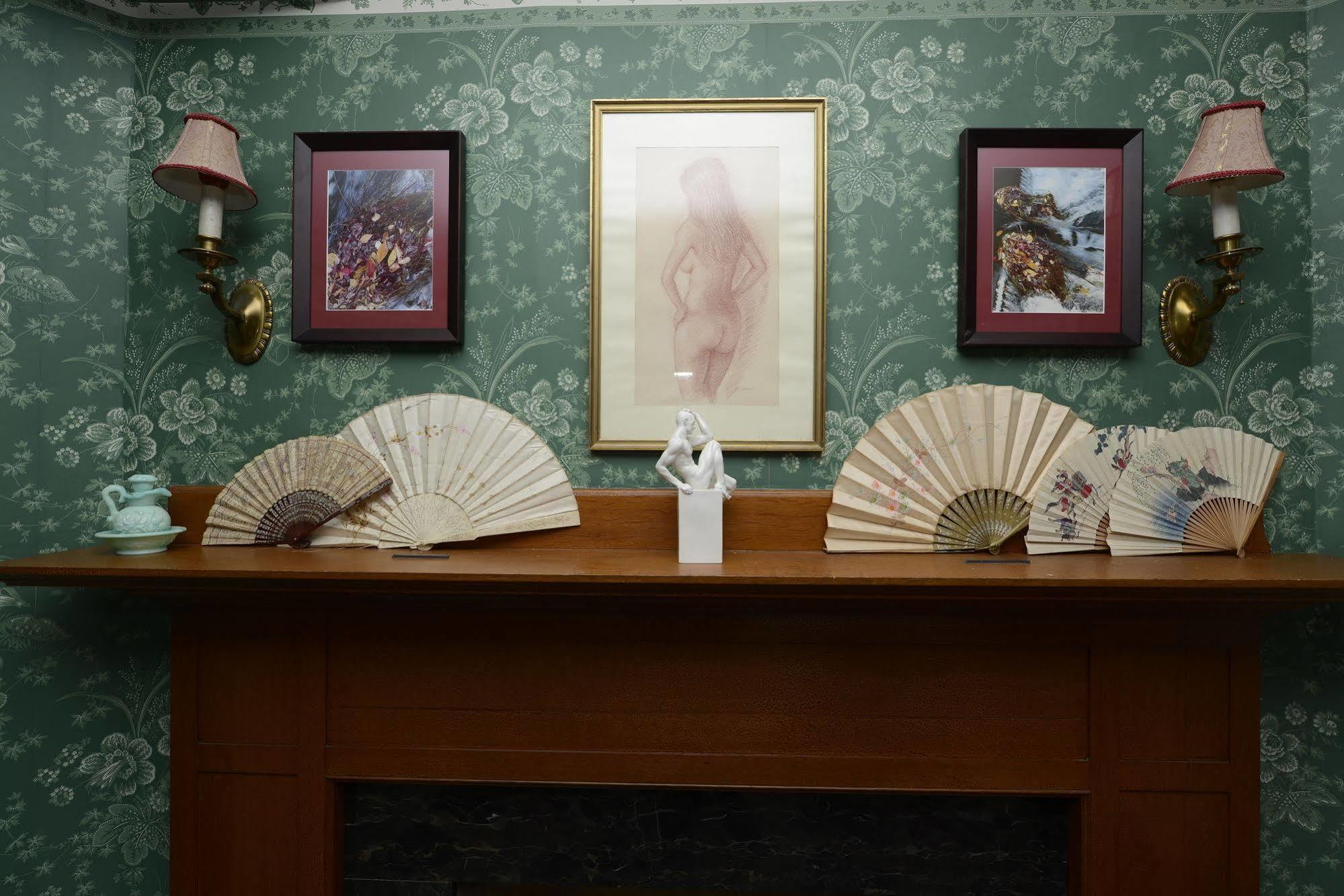 Munroe Inn Boutique Hotel Auburn Bagian luar foto